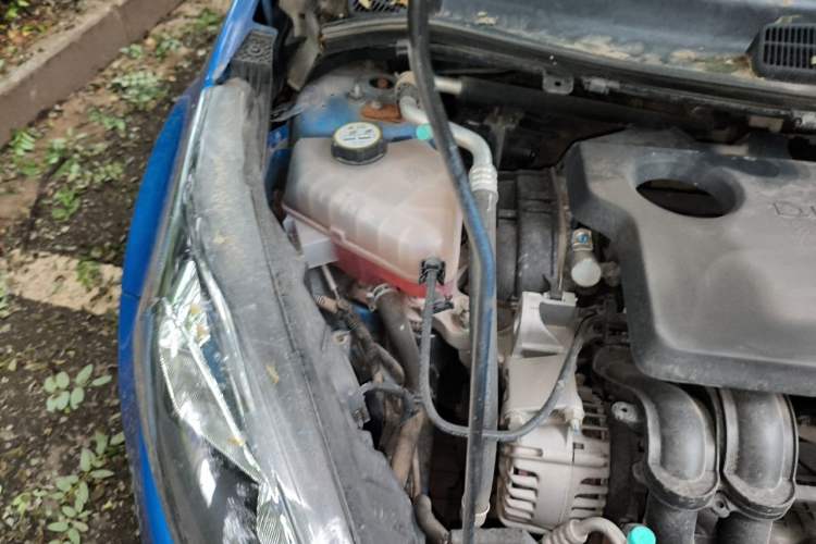 Used Ford Fiesta 2013 Hatchback 1.5L Manual Fashion Edition Engine Bay Right