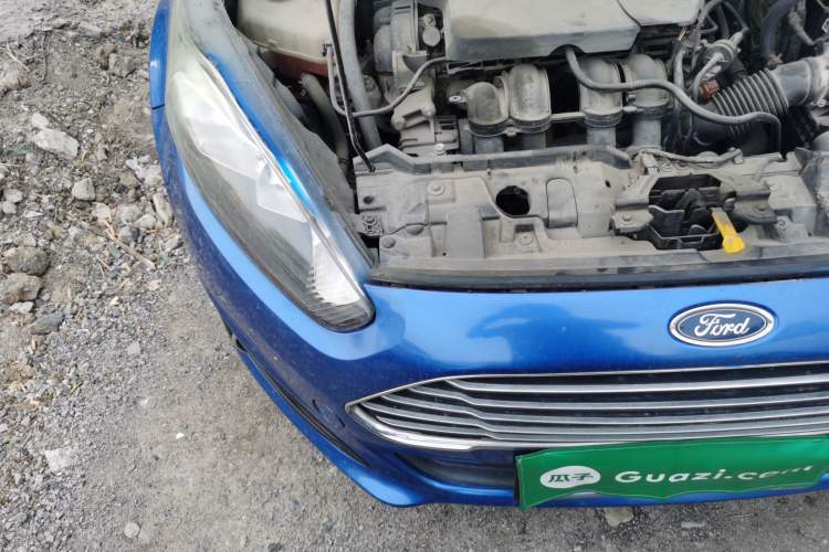 Used Ford Fiesta 2013 Hatchback 1.5L Automatic Fashion Edition Engine Bay Right