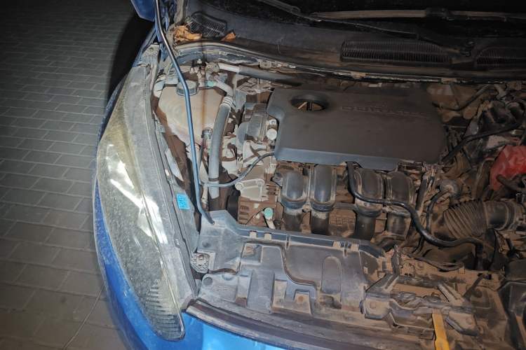Used Ford Fiesta 2013 Hatchback 1.5L Manual Fashion Edition Engine Bay Right