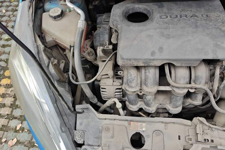 Used Ford Fiesta 2013 Hatchback 1.5L Automatic Fashion Edition Engine Bay Right