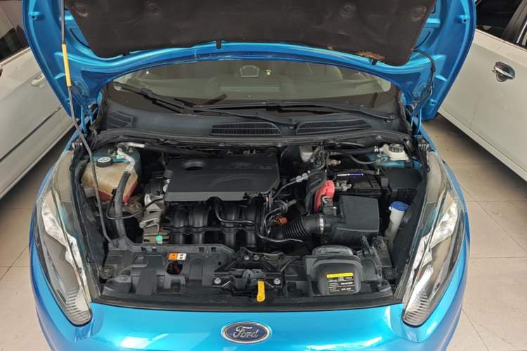 Used Ford Fiesta 2013 Hatchback 1.5L Automatic Fashion Edition Engine Bay