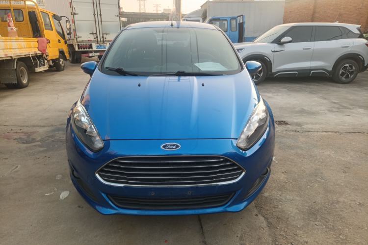 Used Ford Fiesta 2013 Hatchback 1.5L Automatic Fashion Edition Exterior 2