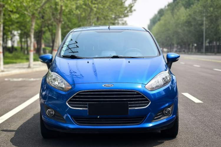 Used Ford Fiesta 2013 Hatchback 1.5L Automatic Fashion Edition Exterior 2