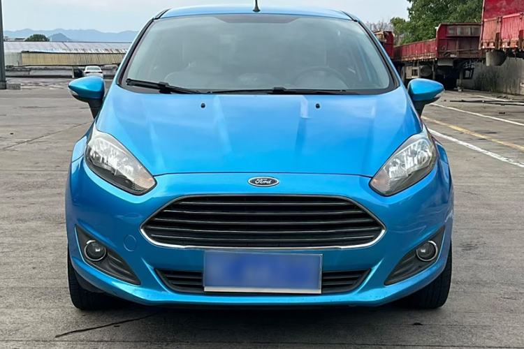 Used Ford Fiesta 2013 Hatchback 1.5L Automatic Fashion Edition Exterior 4