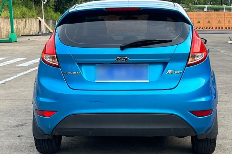 Used Ford Fiesta 2013 Hatchback 1.5L Automatic Fashion Edition Exterior 5