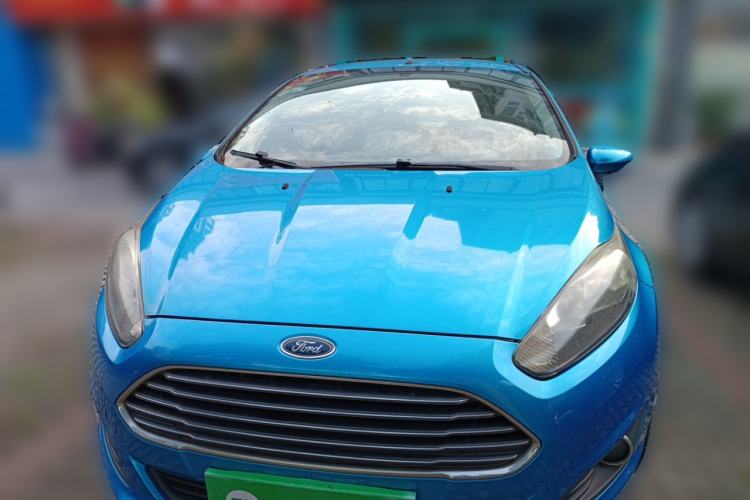 Used Ford Fiesta 2013 Hatchback 1.5L Automatic Fashion Edition Front