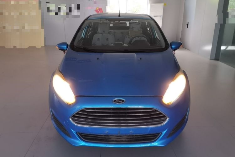 Used Ford Fiesta 2013 Sedan 1.5L Manual Fashion Edition Front