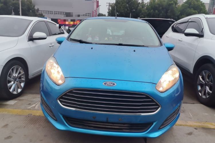 Used Ford Fiesta 2013 Hatchback 1.5L Manual Fashion Edition Front