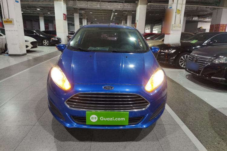 Used Ford Fiesta 2013 Hatchback 1.5L Manual Fashion Edition Front