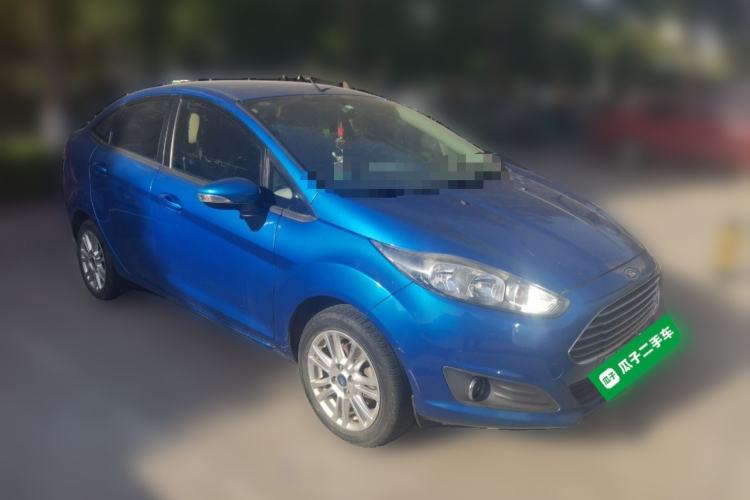 Used Ford Fiesta 2013 Sedan 1.5L Manual Fashion Edition Front Right 45 Deg