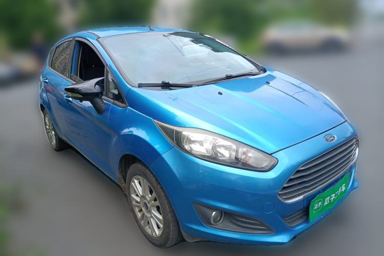 Used Ford Fiesta 2013 Hatchback 1.5L Automatic Fashion Edition Front Right 45 Deg