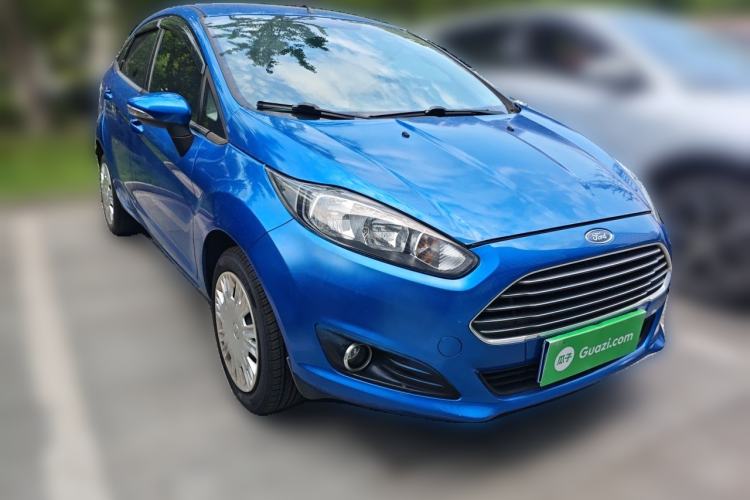 Used Ford Fiesta 2013 Sedan 1.5L Manual Fashion Edition Front Right 45 Deg