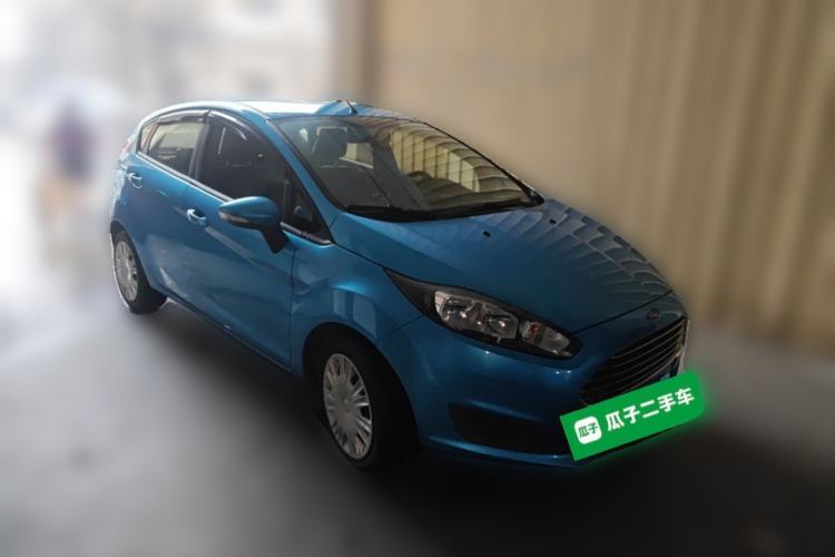 Used Ford Fiesta 2013 Hatchback 1.5L Manual Fashion Edition Front Right 45 Deg