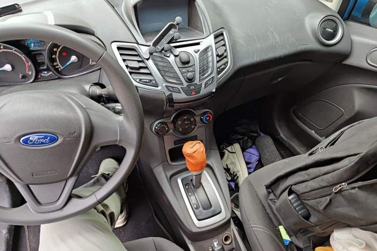 Used Ford Fiesta 2013 Hatchback 1.5L Automatic Fashion Edition Gear Lever