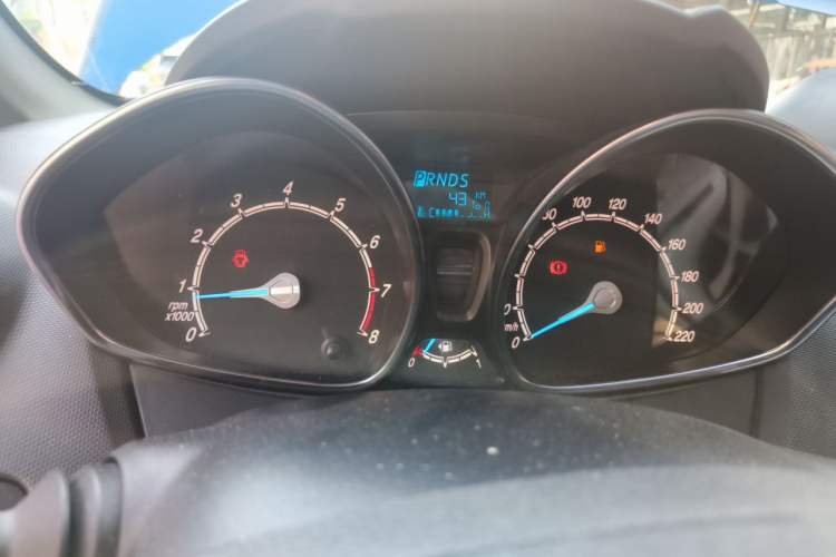 Used Ford Fiesta 2013 Sedan 1.5L Automatic Fashion Edition Instrument Cluster