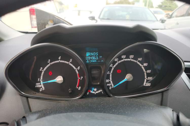 Used Ford Fiesta 2013 Hatchback 1.5L Automatic Fashion Edition Instrument Cluster