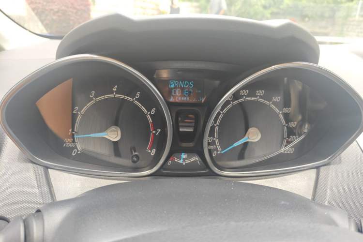 Used Ford Fiesta 2013 Hatchback 1.5L Automatic Fashion Edition Instrument Cluster