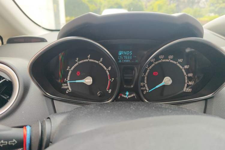 Used Ford Fiesta 2013 Hatchback 1.5L Automatic Fashion Edition Instrument Cluster