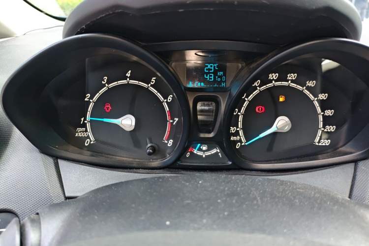 Used Ford Fiesta 2013 Sedan 1.5L Manual Fashion Edition Instrument Cluster