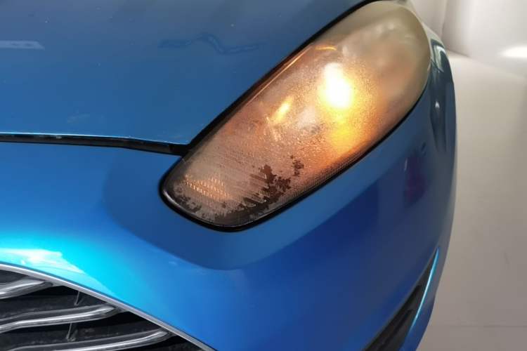 Used Ford Fiesta 2013 Sedan 1.5L Manual Fashion Edition Left Front Headlight