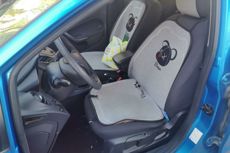 Used Ford Fiesta 2013 Sedan 1.5L Manual Fashion Edition Left Front Seat