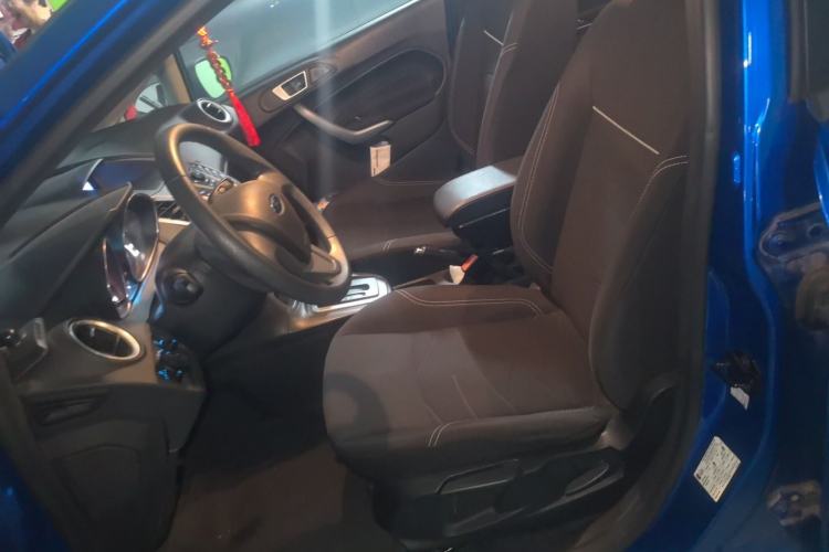 Used Ford Fiesta 2013 Hatchback 1.5L Automatic Fashion Edition Left Front Seat