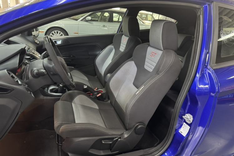 Used Ford Fiesta 2013 1.6T ST Left Front Seat