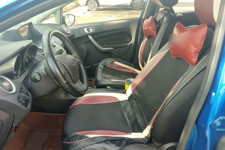 Used Ford Fiesta 2013 Hatchback 1.5L Automatic Fashion Edition Left Front Seat