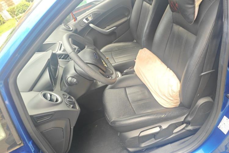 Used Ford Fiesta 2013 Hatchback 1.5L Automatic Fashion Edition Left Front Seat