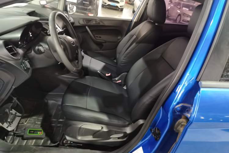 Used Ford Fiesta 2013 Hatchback 1.5L Manual Fashion Edition Left Front Seat