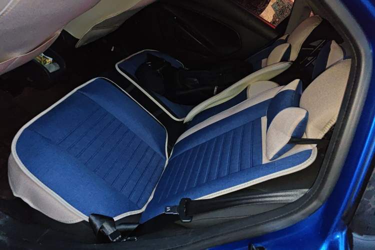 Used Ford Fiesta 2013 Hatchback 1.5L Automatic Fashion Edition Left Rear Seat