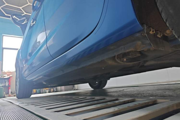 Used Ford Fiesta 2013 Hatchback 1.5L Automatic Fashion Edition Left Side Sill