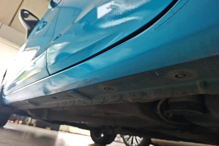 Used Ford Fiesta 2013 Hatchback 1.5L Automatic Fashion Edition Left Side Sill