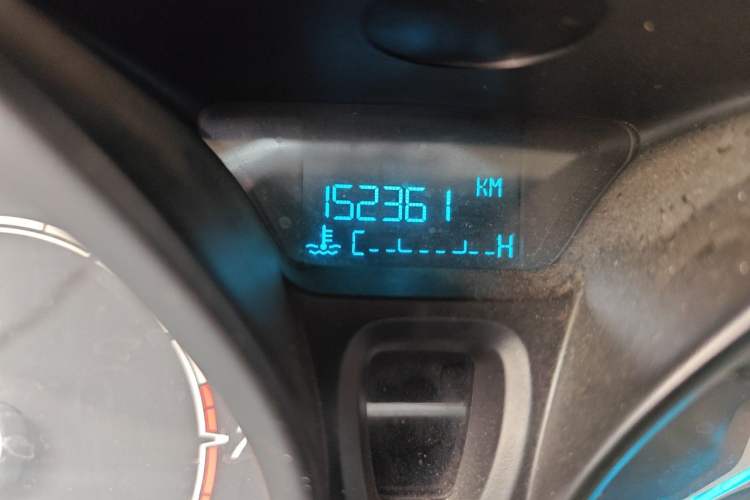 Used Ford Fiesta 2013 Hatchback 1.5L Manual Fashion Edition Odometer Close Up