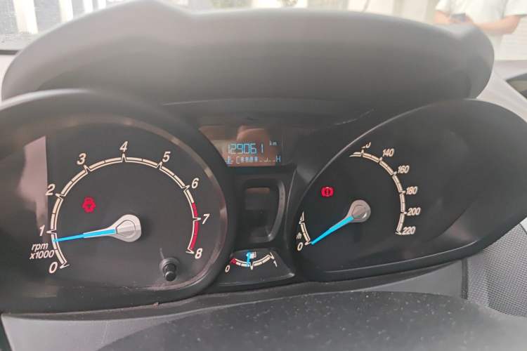 Used Ford Fiesta 2013 Hatchback 1.5L Manual Fashion Edition Odometer Close Up