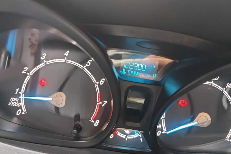 Used Ford Fiesta 2013 Hatchback 1.5L Manual Fashion Edition Odometer Close Up