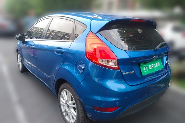 Used Ford Fiesta 2013 Hatchback 1.5L Automatic Fashion Edition Rear Left 45 Deg