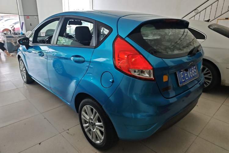 Used Ford Fiesta 2013 Hatchback 1.5L Automatic Fashion Edition Rear Left 45 Deg