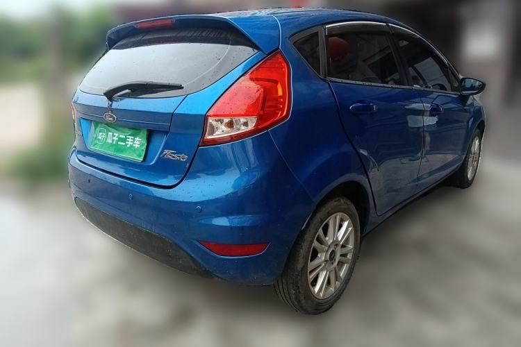 Used Ford Fiesta 2013 Hatchback 1.5L Automatic Fashion Edition Rear Right 45 Deg