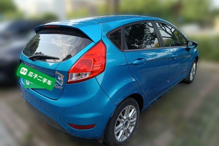 Used Ford Fiesta 2013 Hatchback 1.5L Automatic Fashion Edition Rear Right 45 Deg