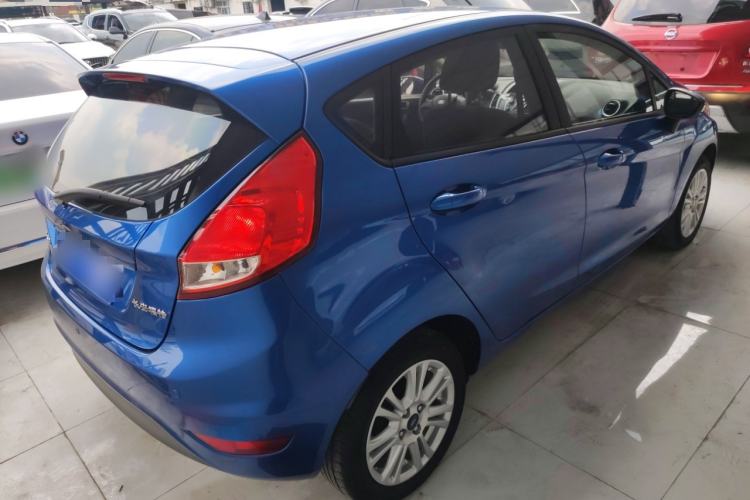 Used Ford Fiesta 2013 Hatchback 1.5L Automatic Fashion Edition Rear Right 45 Deg