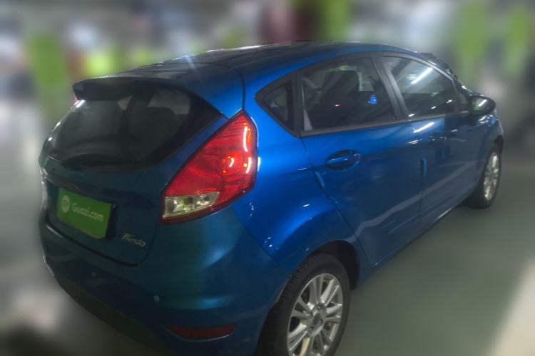 Used Ford Fiesta 2013 Hatchback 1.5L Automatic Fashion Edition Rear Right 45 Deg