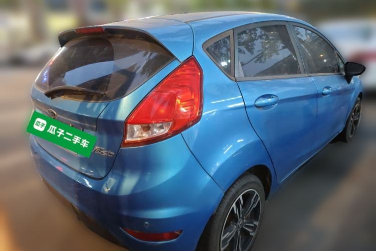 Used Ford Fiesta 2013 Hatchback 1.5L Manual Fashion Edition Rear Right 45 Deg