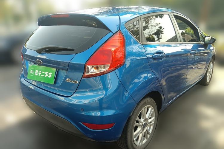 Used Ford Fiesta 2013 Hatchback 1.5L Automatic Fashion Edition Rear Right 45 Deg