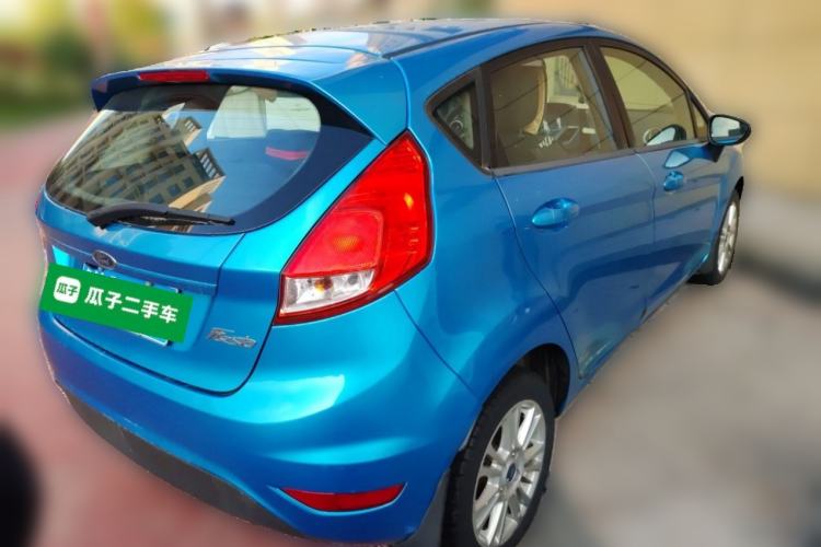 Used Ford Fiesta 2013 Hatchback 1.5L Automatic Fashion Edition Rear Right 45 Deg