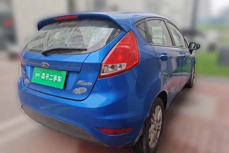 Used Ford Fiesta 2013 Hatchback 1.5L Manual Fashion Edition Rear Right 45 Deg