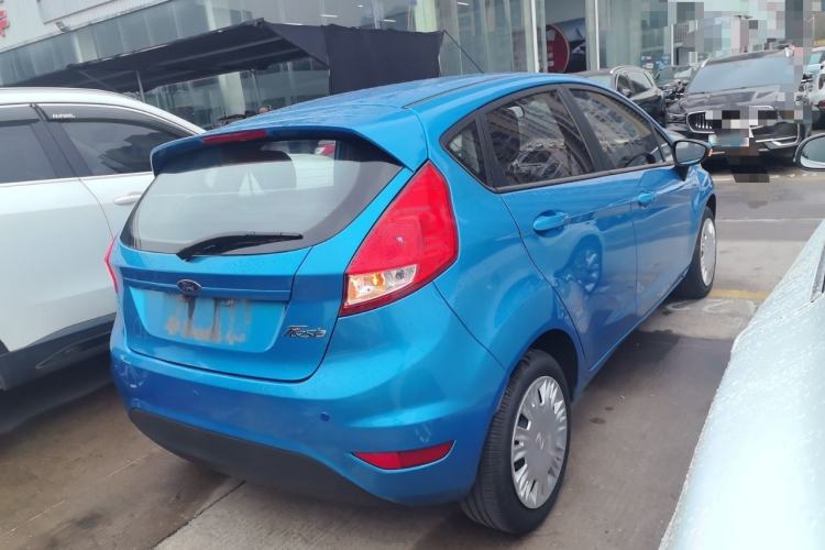 Used Ford Fiesta 2013 Hatchback 1.5L Manual Fashion Edition Rear Right 45 Deg