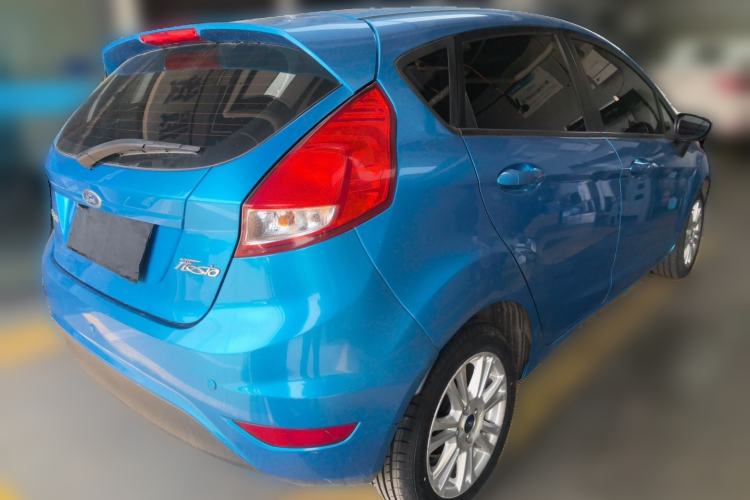 Used Ford Fiesta 2013 Hatchback 1.5L Automatic Fashion Edition Rear Right 45 Deg
