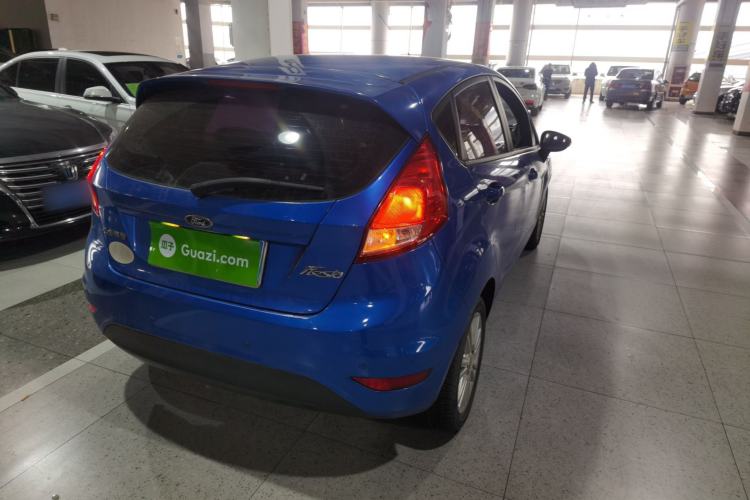 Used Ford Fiesta 2013 Hatchback 1.5L Manual Fashion Edition Rear Right 45 Deg