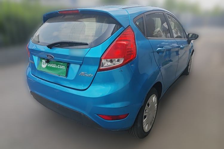 Used Ford Fiesta 2013 Hatchback 1.5L Manual Fashion Edition Rear Right 45 Deg